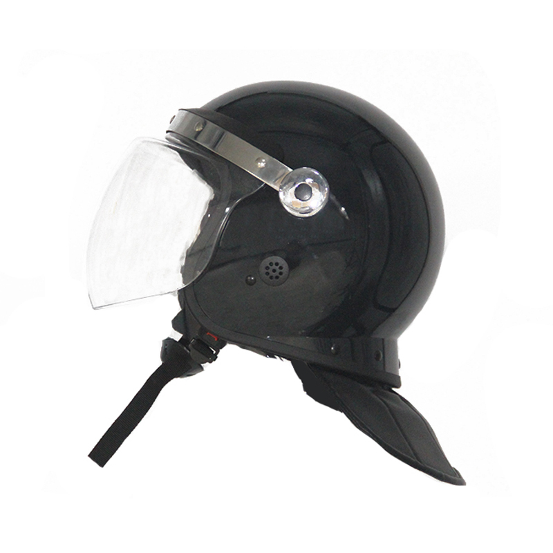 riot helmet with visor